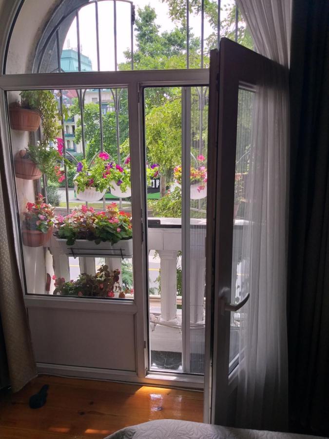10 Baratashvili St Tbilisi Esterno foto
