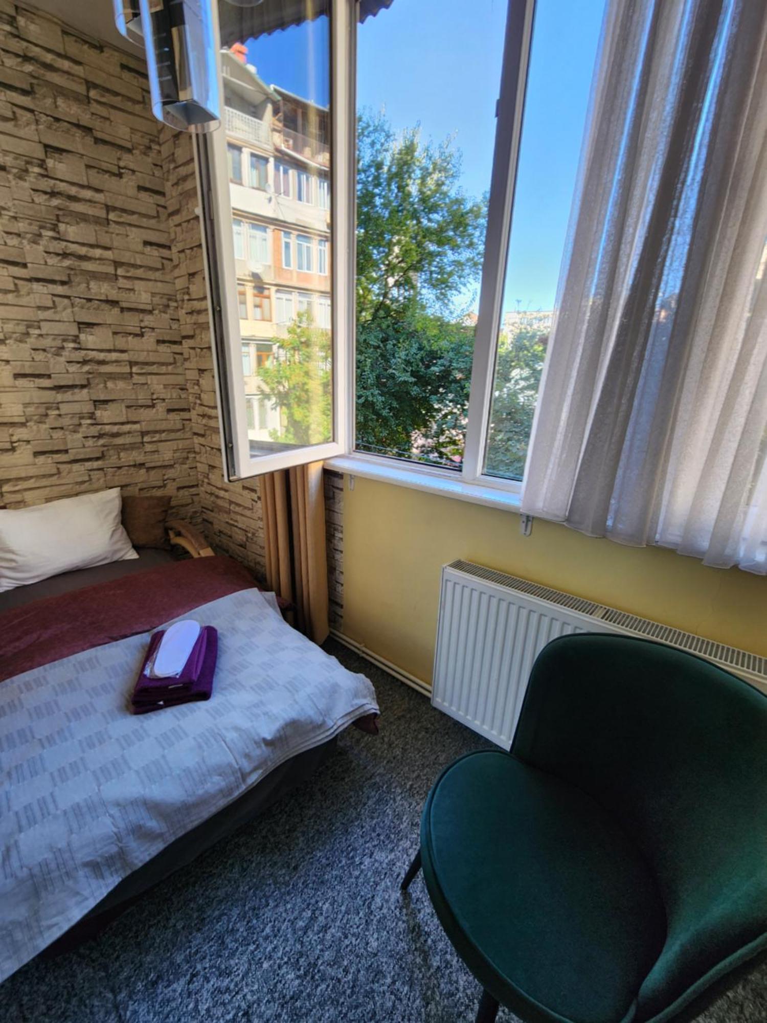 10 Baratashvili St Tbilisi Esterno foto