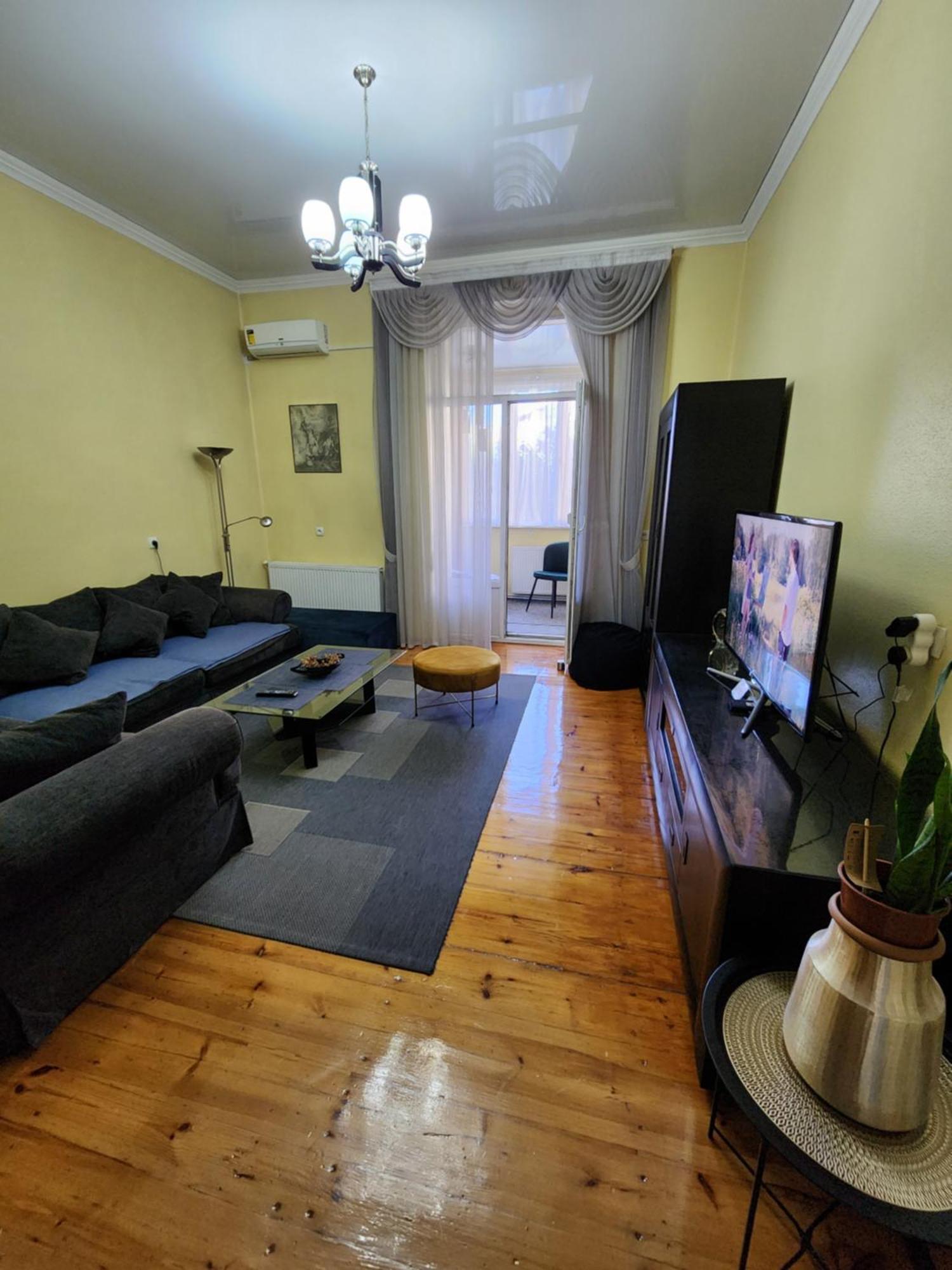 10 Baratashvili St Tbilisi Esterno foto